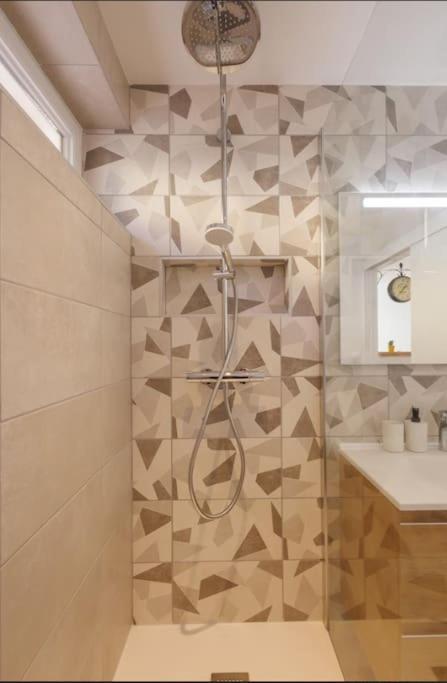 Apartament L'Aindus De Brou- Parking Prive- Rdc Bourg-en-Bresse Zewnętrze zdjęcie